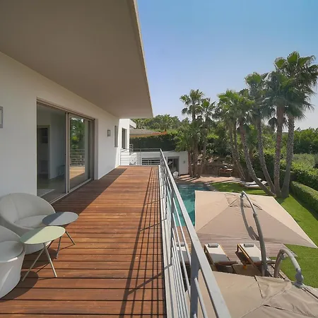 Frgk Luxury Lord Brougham, Croix-des-gardes Heated Pool & Ultra-fast Wi-fi