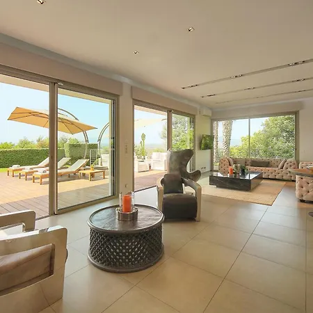 Frgk Luxury Lord Brougham, Croix-des-gardes Heated Pool & Ultra-fast Wi-fi Villa Cannes