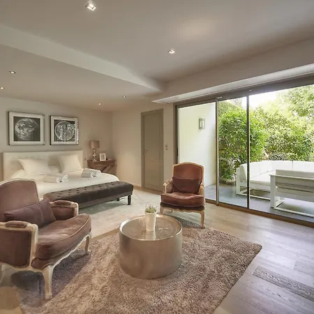 Villa Frgk Luxury Lord Brougham, Croix-des-gardes Heated Pool & Ultra-fast Wi-fi Cannes