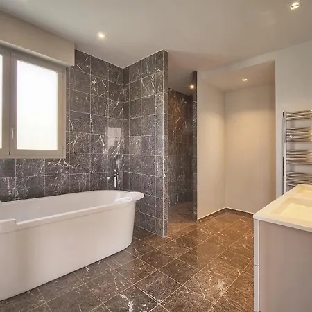 Villa Frgk Luxury Lord Brougham, Croix-des-gardes Heated Pool & Ultra-fast Wi-fi Cannes