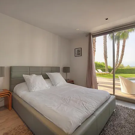 Frgk Luxury Lord Brougham, Croix-des-gardes Heated Pool & Ultra-fast Wi-fi