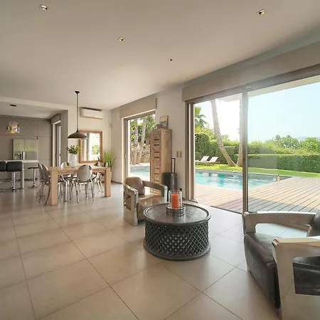 Frgk Luxury Lord Brougham, Croix-des-gardes Heated Pool & Ultra-fast Wi-fi Villa Cannes