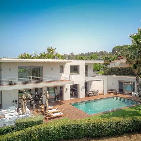 Frgk Luxury Lord Brougham, Croix-des-gardes Heated Pool & Ultra-fast Wi-fi Villa Cannes